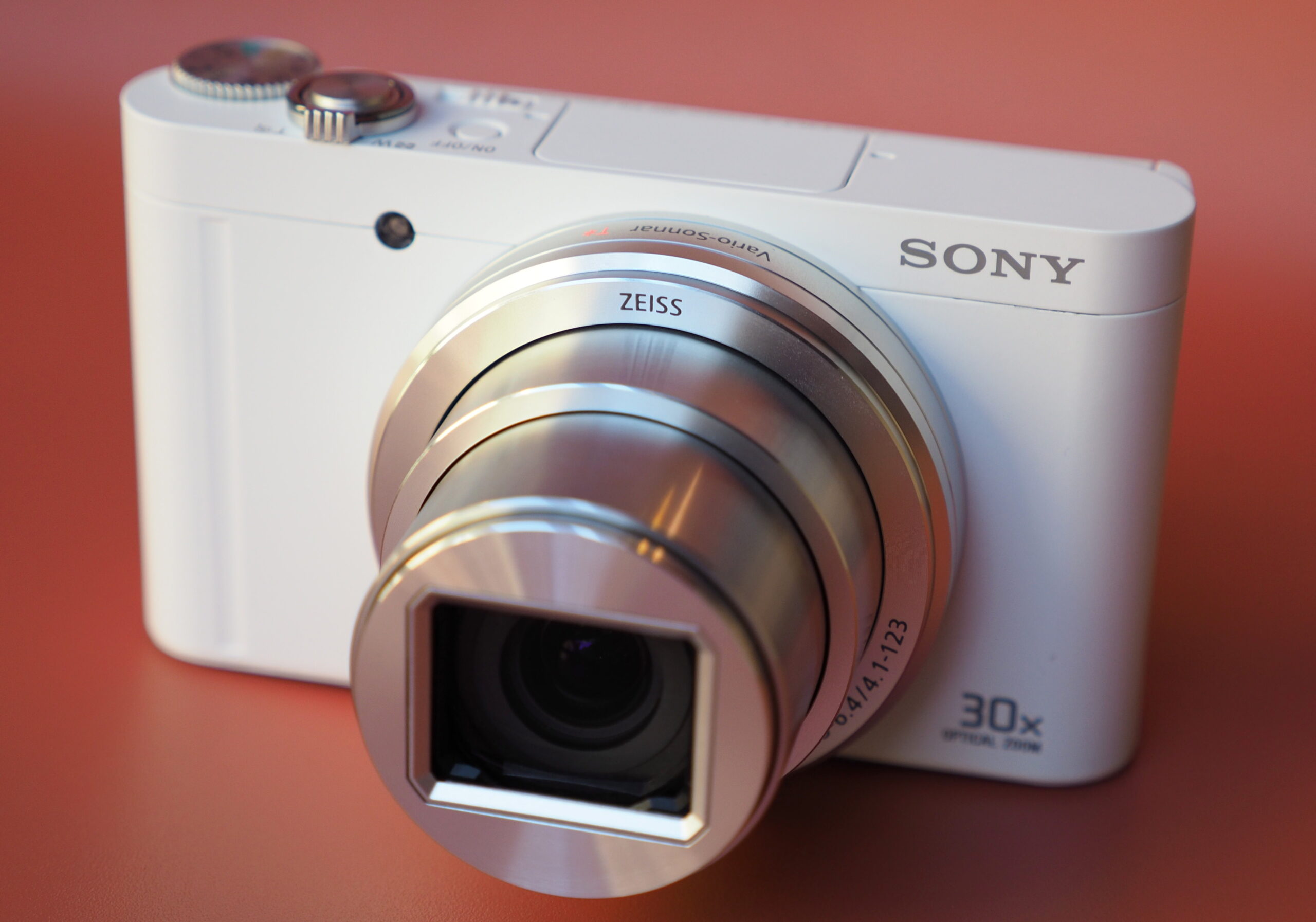 Sony Cyber-shot WX500 camera